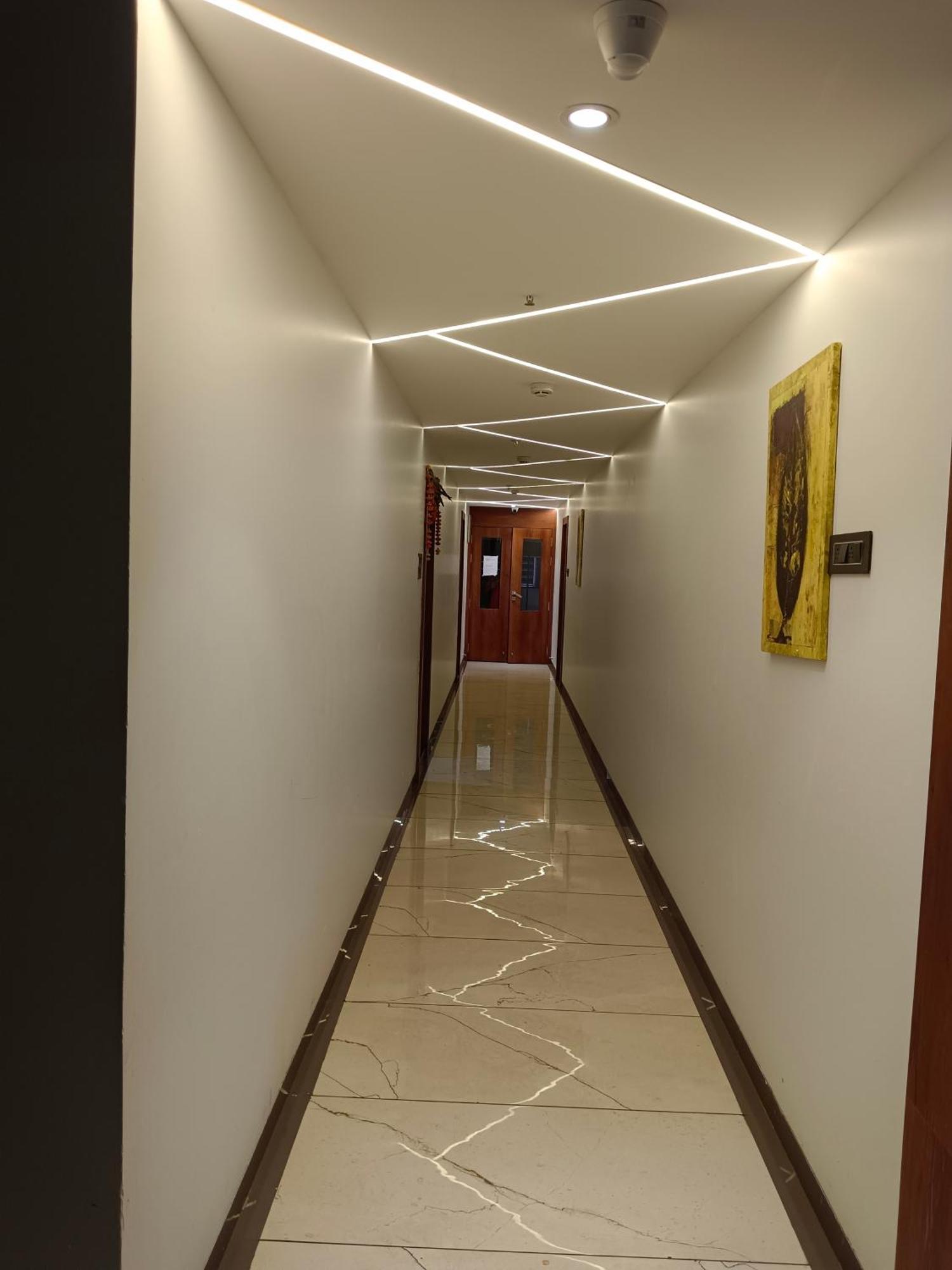 Hotel Florence Nanded Bagian luar foto